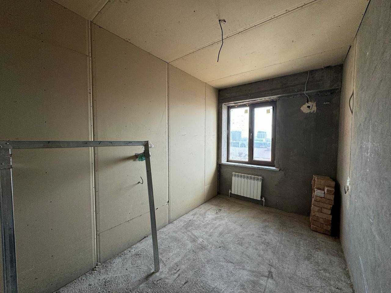 Срочно продается коробка Федорович Басри баба 103м2