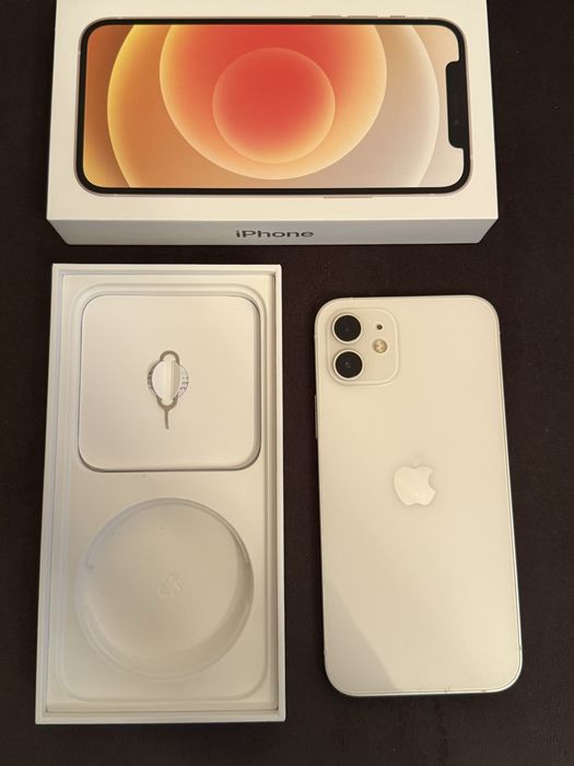 Iphone 12, 128GB бял