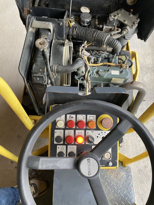 vinzare Compactor Bomag 1,7t