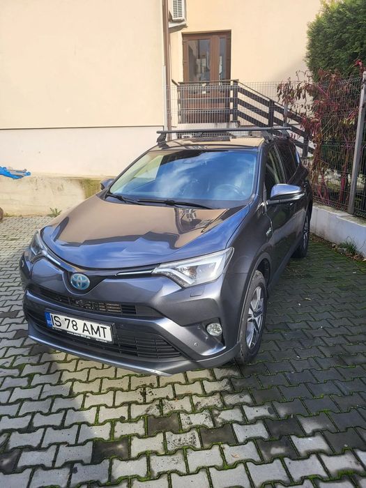 Toyota RAV4 Toyota RAV4 Hybrid AWD – Japonia – 2016/2017 – TVA deductibil