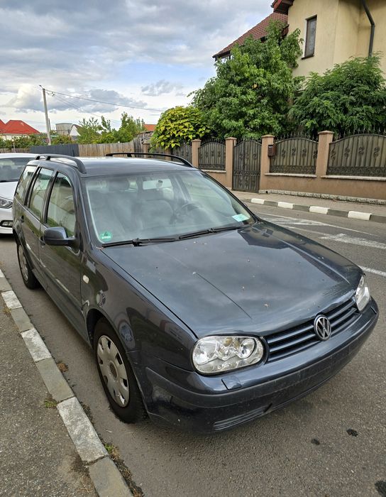 Golf 4, an 2002, automat, 2.0 benzina 115 cp, 263.000 km