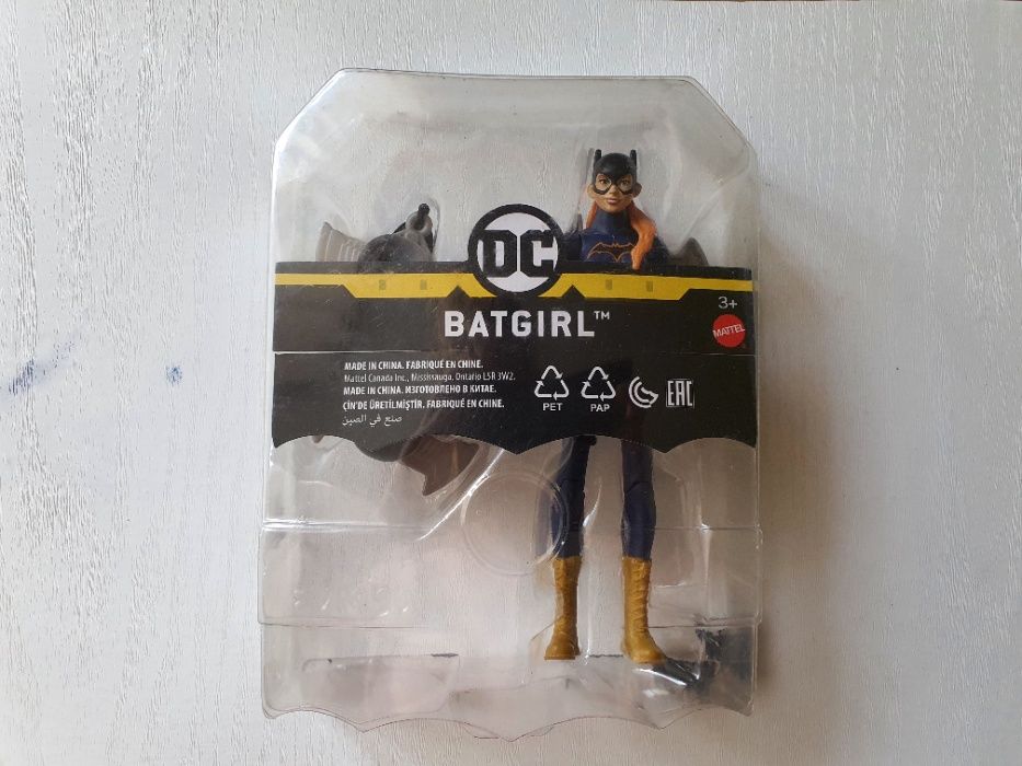 Figurina BatGirl din seria Batman Mission