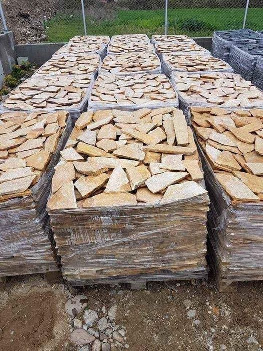 Vand piatra naturala oriunde in tara