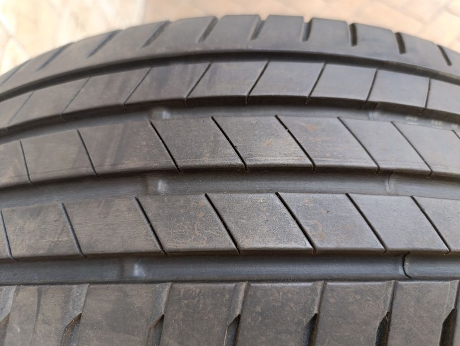 Летни гуми Bridgestone 225/55/19 Turanza T 005