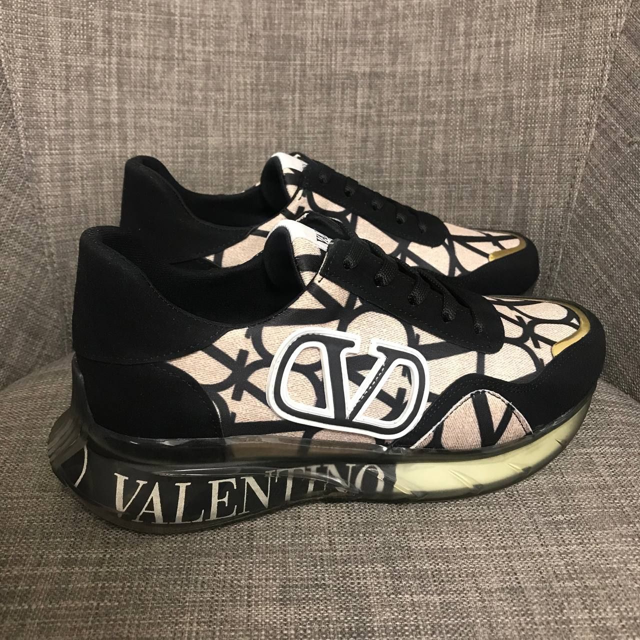 Adidași dama Valentino