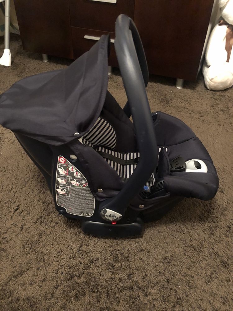 Стол, столче, кошница за кола за новородено cam area zero 0-9kg