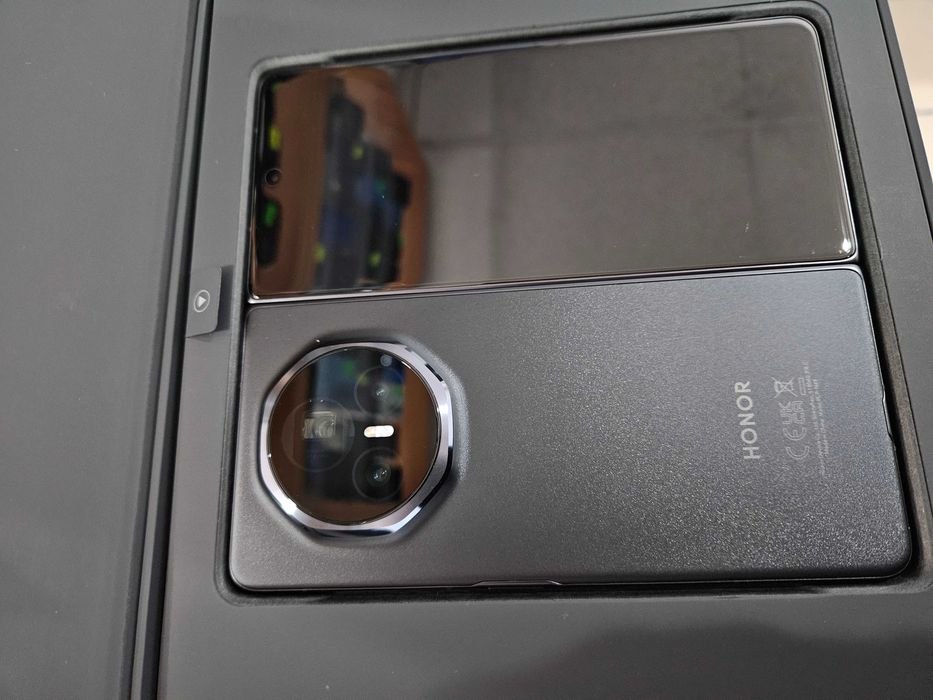 Honor Magic V3 512 Gb nou la cutie.