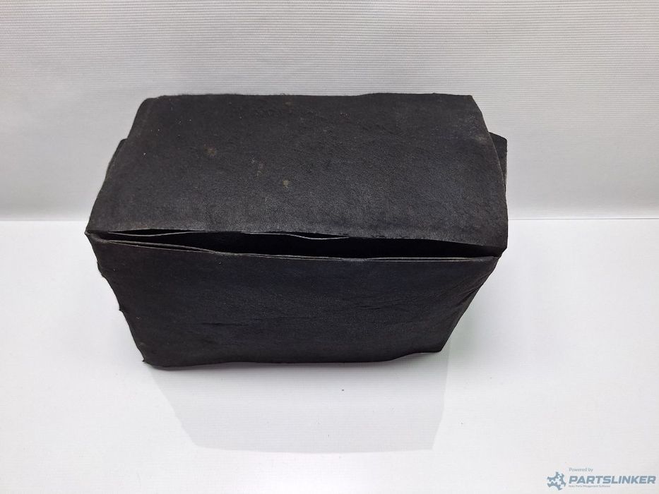 Husa baterie VOLKSWAGEN PASSAT Variant (3G5) [ 2014 - > ] TDI (CRLB, DBGA, DFGA) 110KW|150HP OEM 5Q0915411H