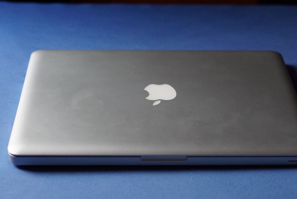 Macbook Pro 13 inch 2011