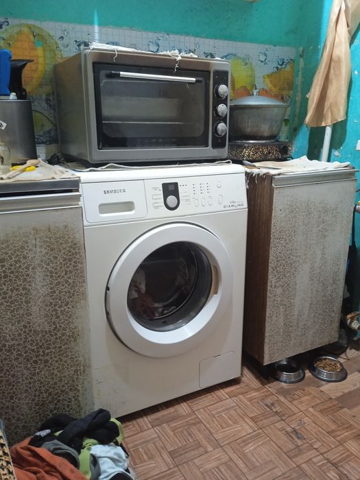 Продаю стиральную машину