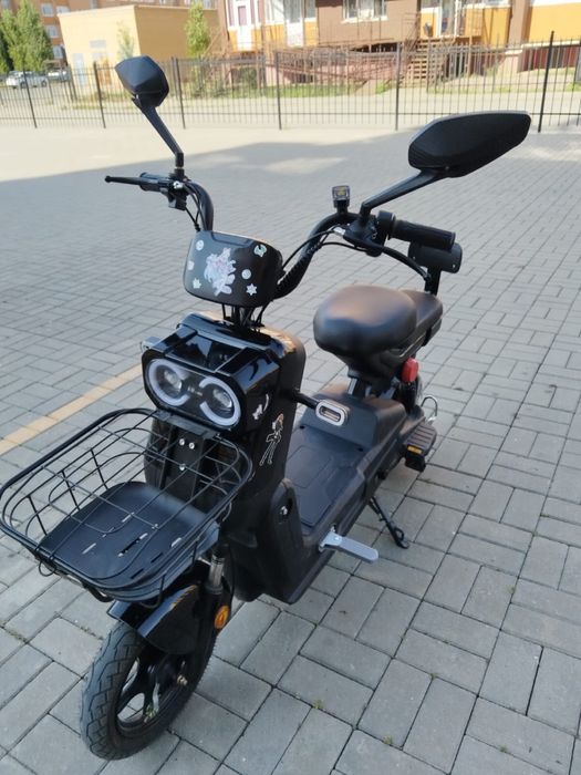 Электроскутер.