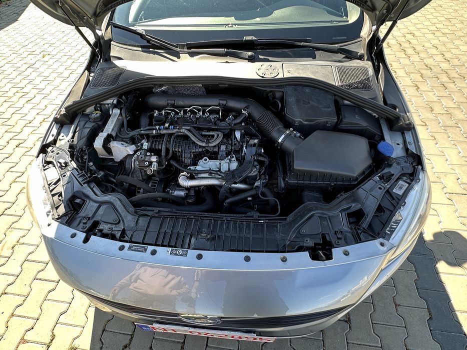 Volvo V60 - 2016 - 2.0 Diesel - 118CP