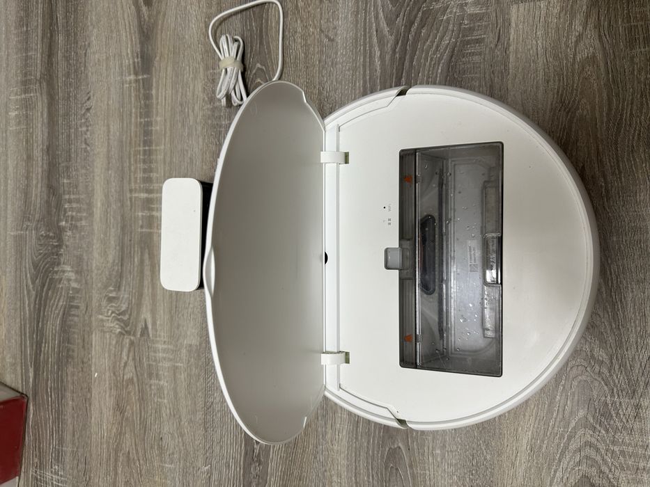 Робот пылесос xiaomi