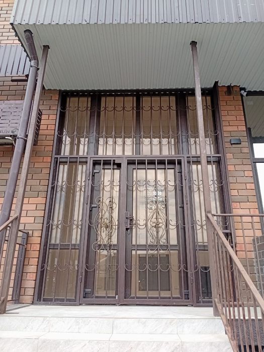 Продам Решетку 275.5 ширина 3.48 длина  подходит для ЖК SUNQAR