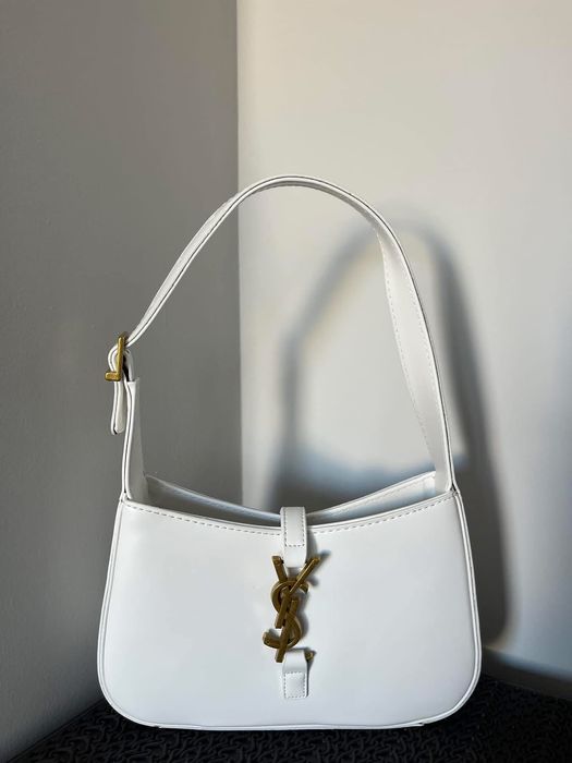 Нова кожена чанта на YSL
