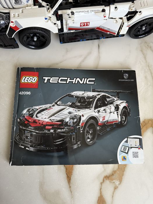 Lego Technic 42096 Porsche 911