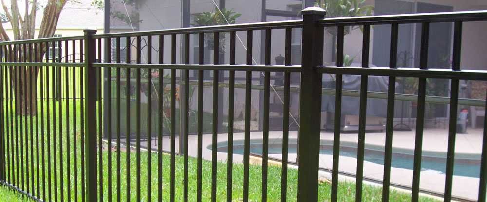 Kvadrat va dumaloq trubadan tayyorlangan maxsus tayyorlangan fextavoni