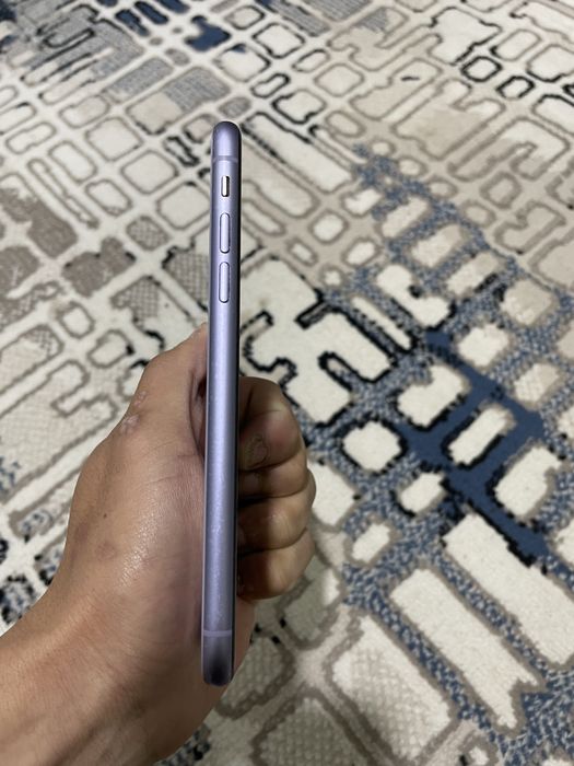 Iphone 11 sotiladi