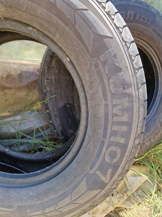 Гуми за бус 225/75R16C