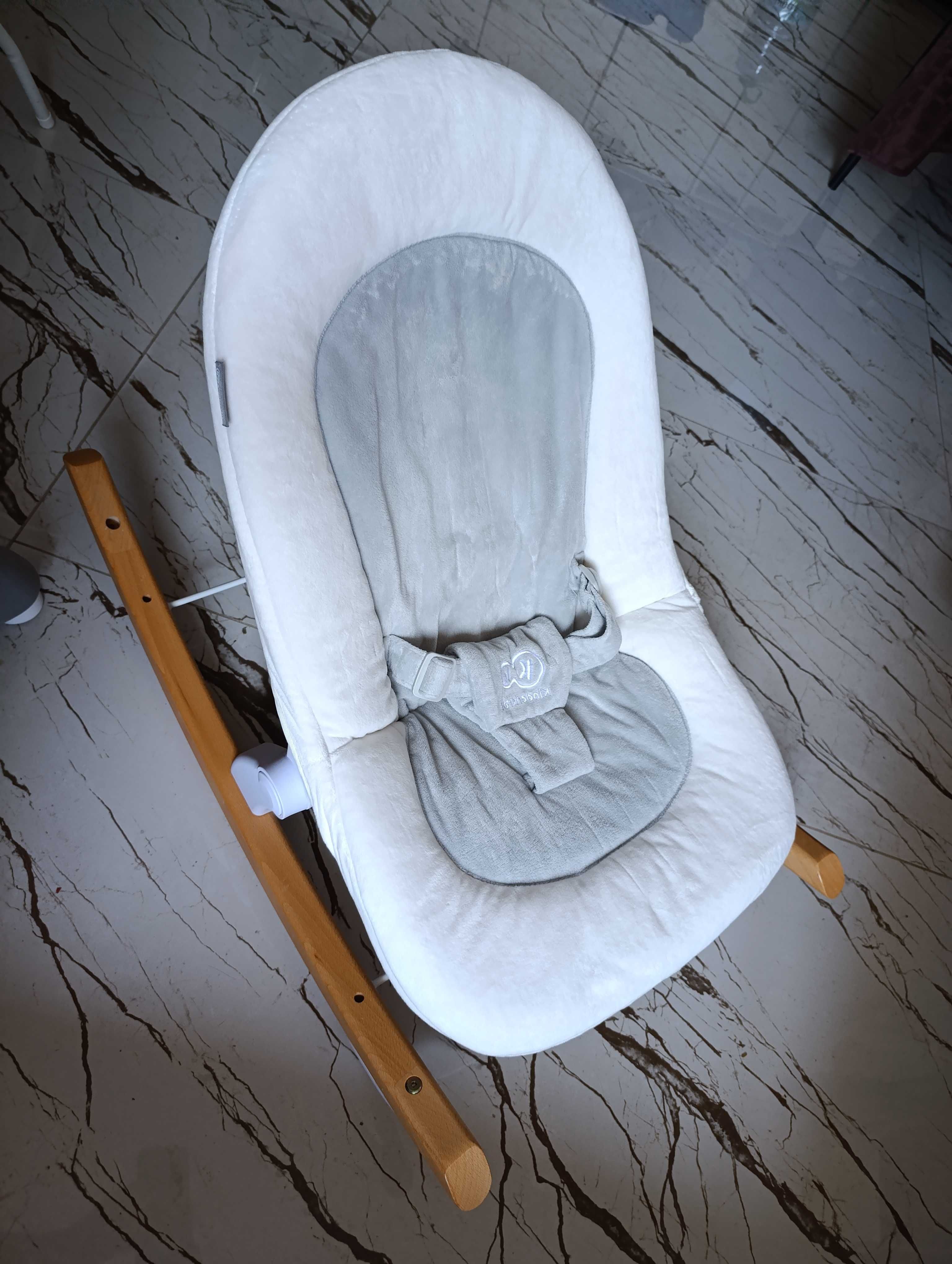 Люлка-шезлонг Kinderkraft Finio
