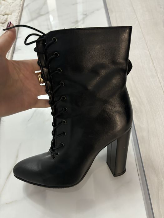 Cizme din piele cu toc de 10 cm