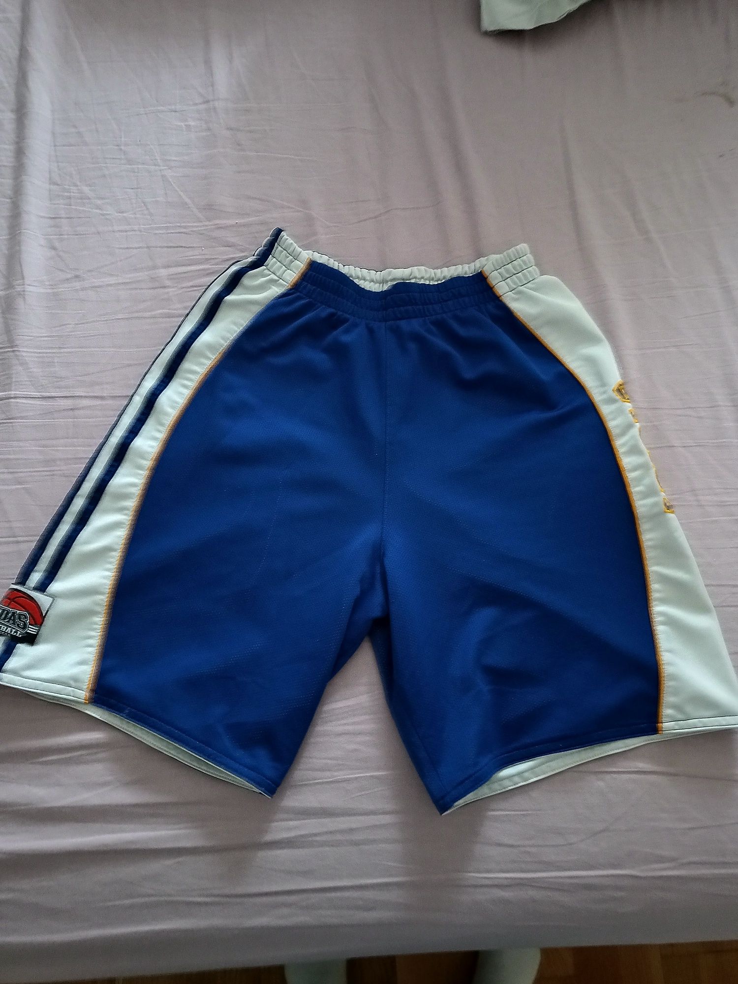 Pantaloni scurți adidas