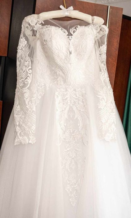 Vând rochie de mireasă
