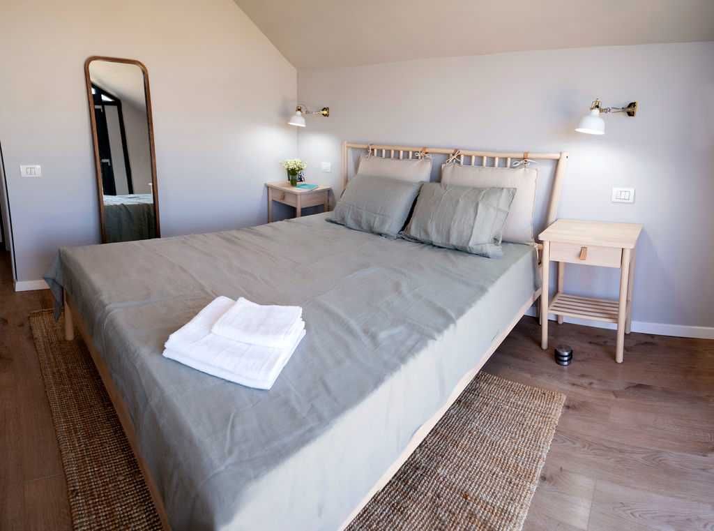 Vând tiny house lemn transportabile