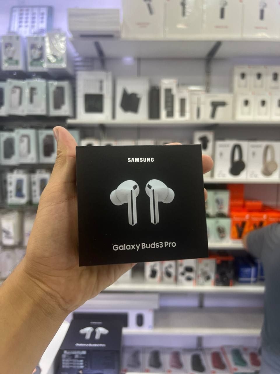 Наушники Galaxy Buds 3 PRO. Есть доставка