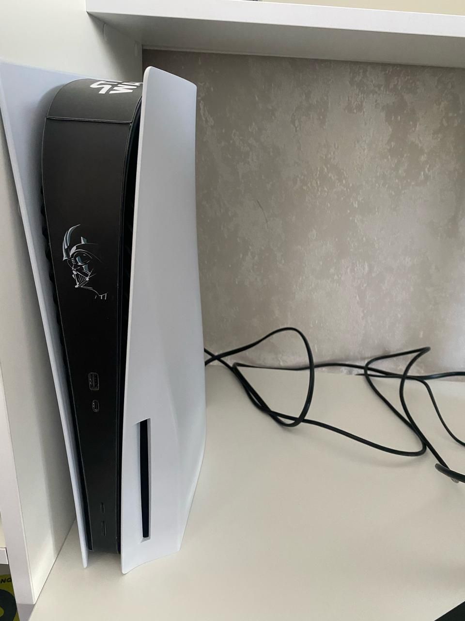 Продам плейстейшен 5