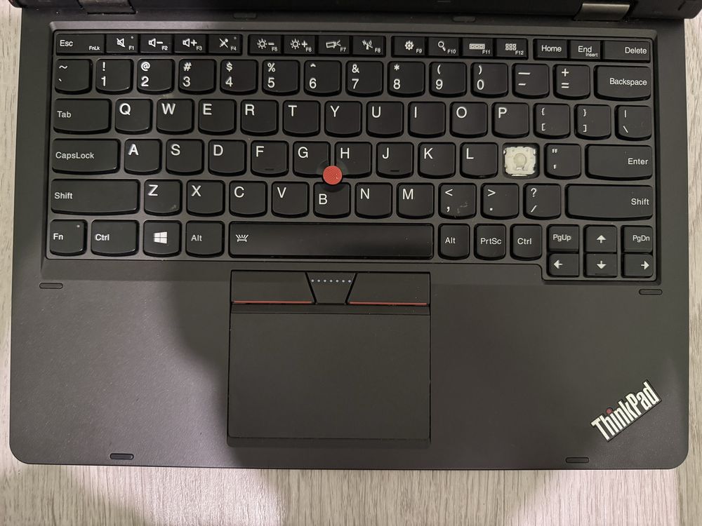 Разглобяем лаптоп Lenovo ThinkPad Helix Ultrabook Pro