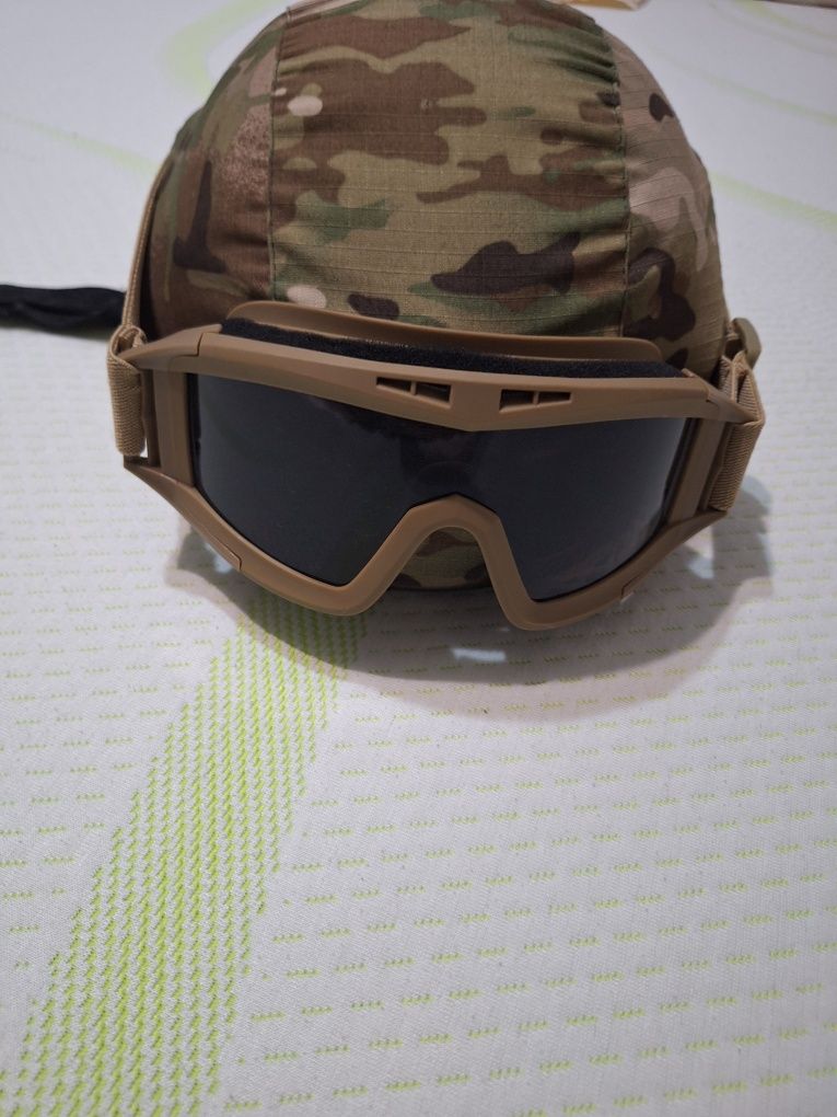 Каска Airsoft с релси