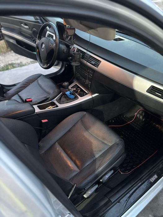 BMW E91 • Motor M47 • 2007 • Manuală