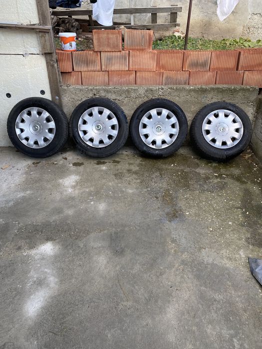 Cauciucuri de iarna 195/65 R15