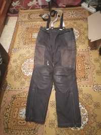 Pantaloni motociclist (mărimea L) - 85 lei