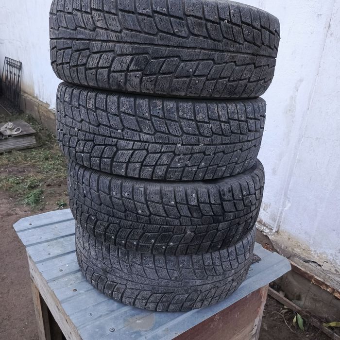 Продам шины в хорошем состоянии