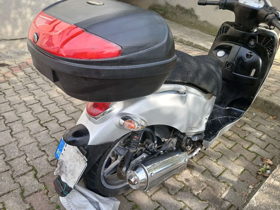 Scuter Kimko People 250cm