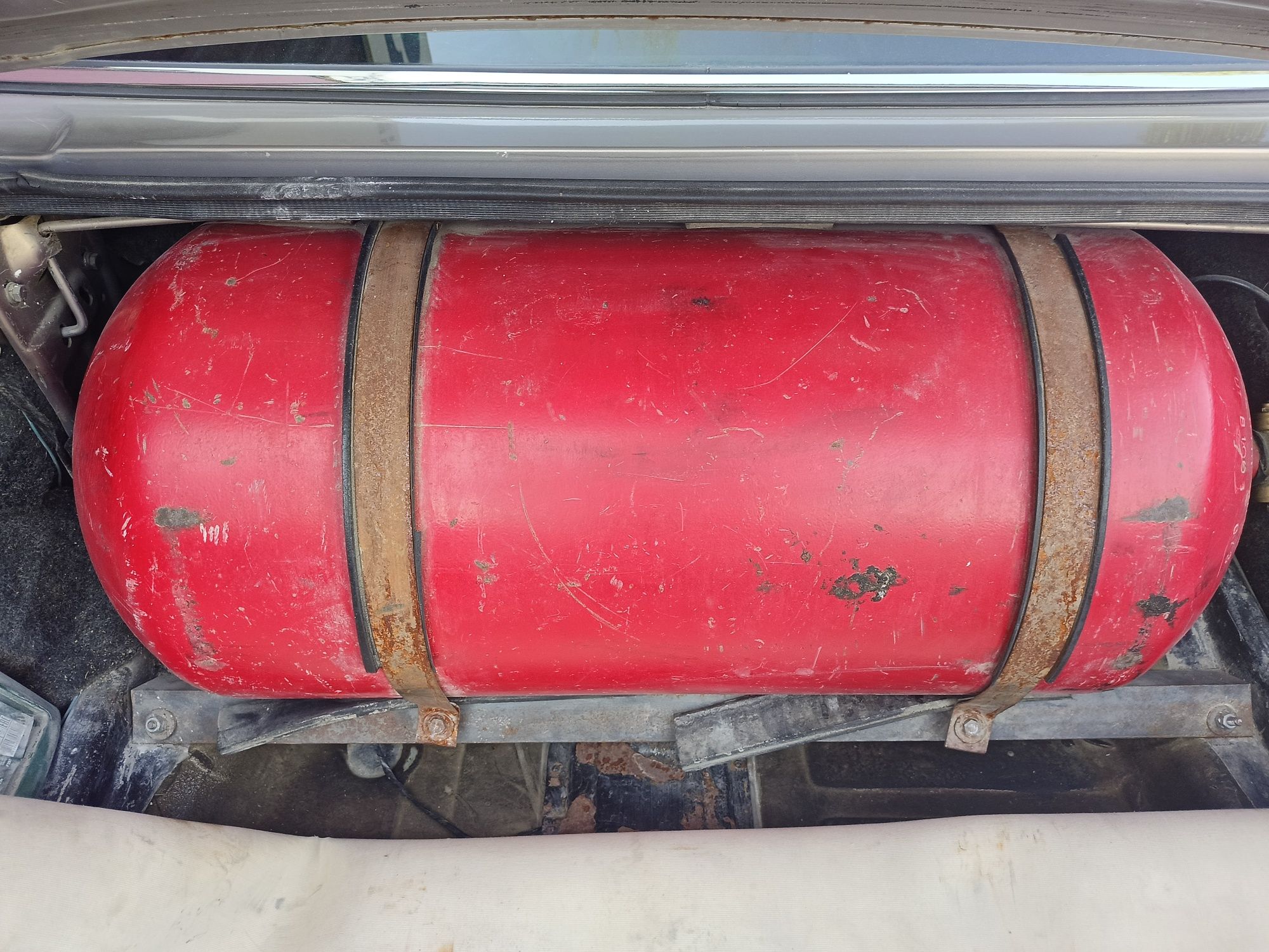 31105 sotiladi gaz taqilgan holati zor