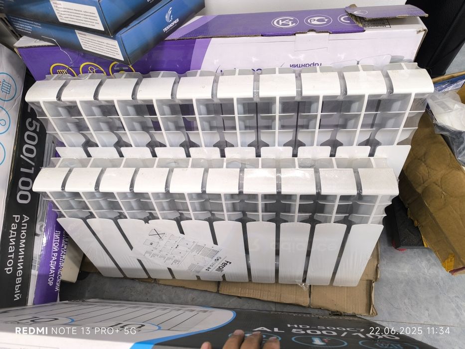 Продам новый алюминиевый радиатор