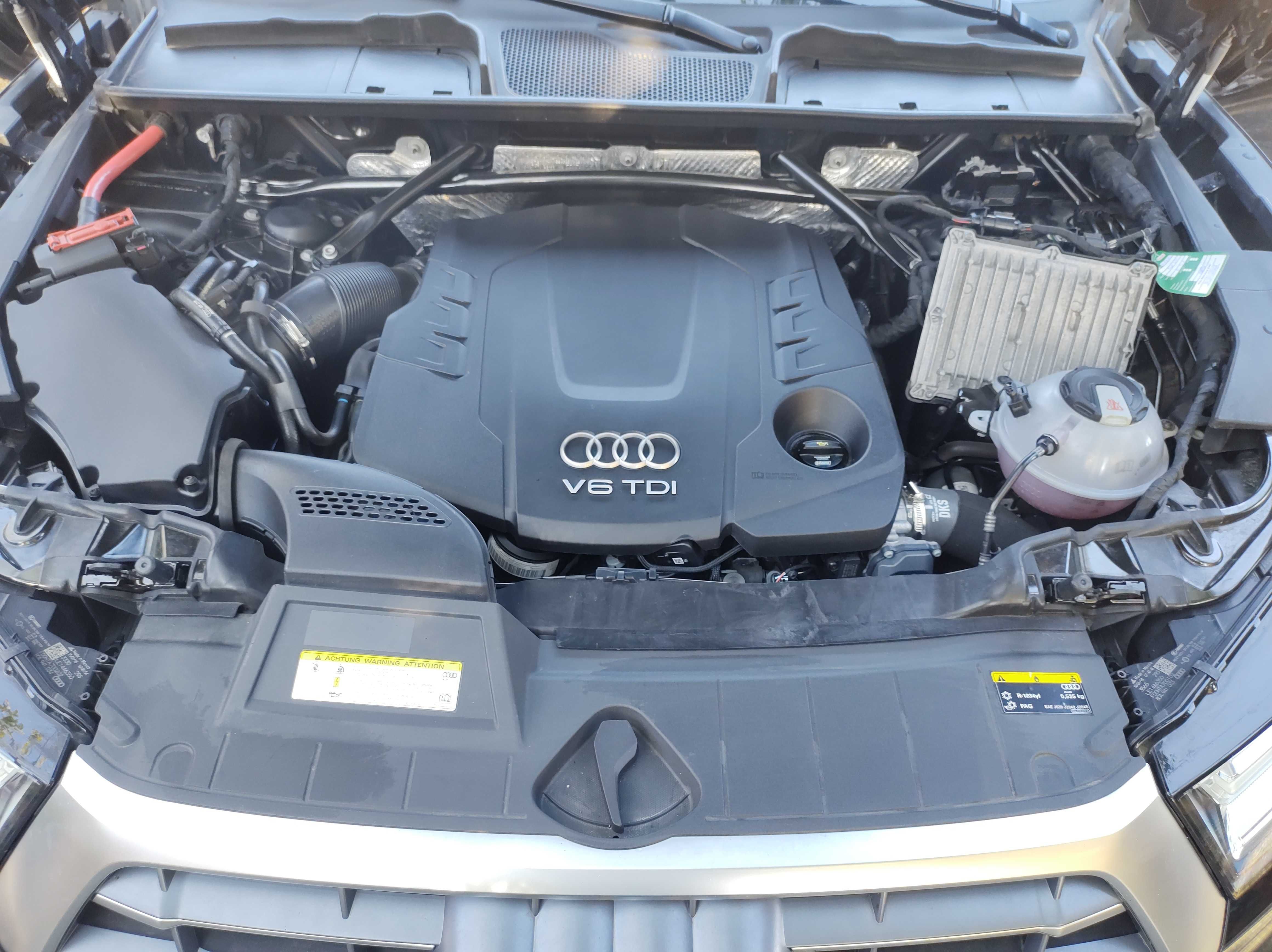 Audi Q5 S line 3.0 tdi
