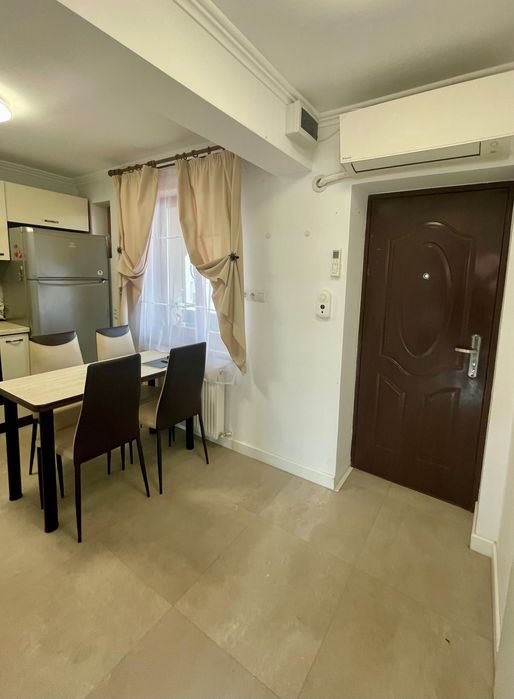 Vând apartament 2 camere  zona Parc Salca