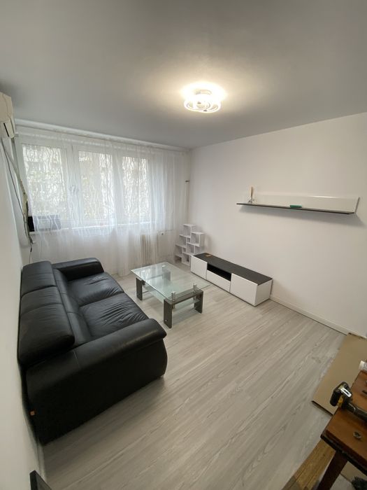 Apartament 4 Camere str Delinesti, et 4