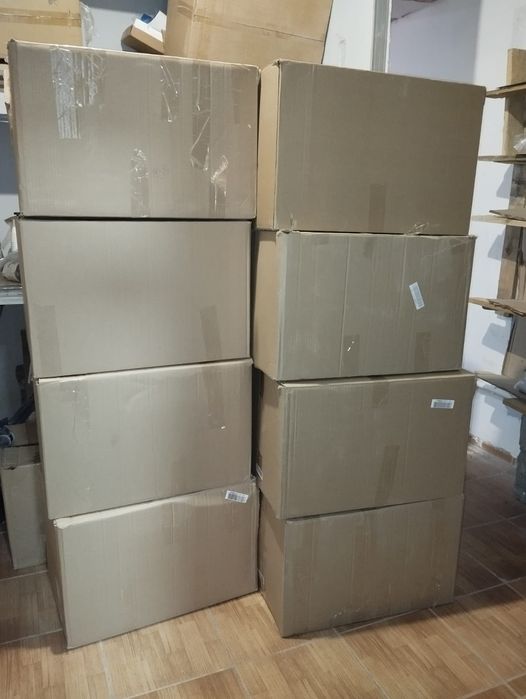 Картонные коробки