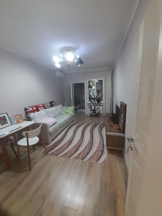 Шикарная 2в3 ком квартира 1 этаж 18 кв Юнусабад