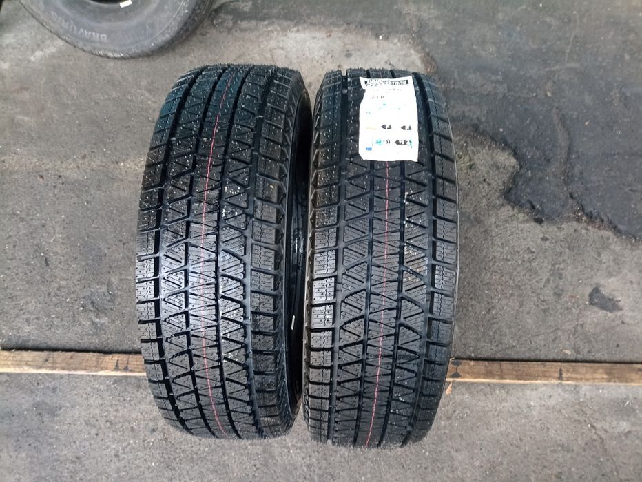 2 anvelope NOI de iarna Bridgestone 235/70 R16 dot 1220