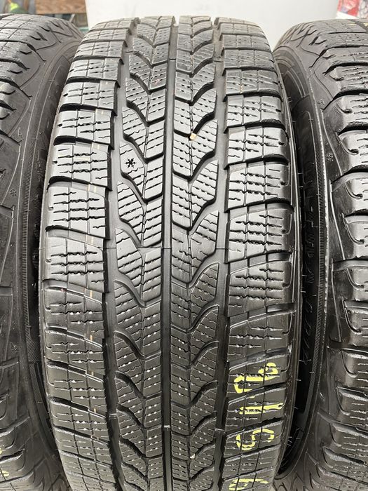 Cauciucuri 215/60R17C Goodyear, anvelope iarna 215/60/17C Goodyear