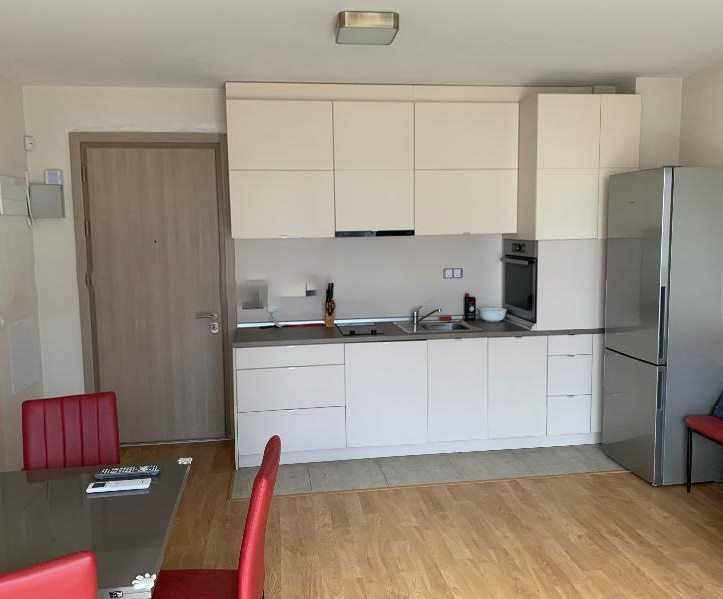 Двустаен имот в Кръстова вада