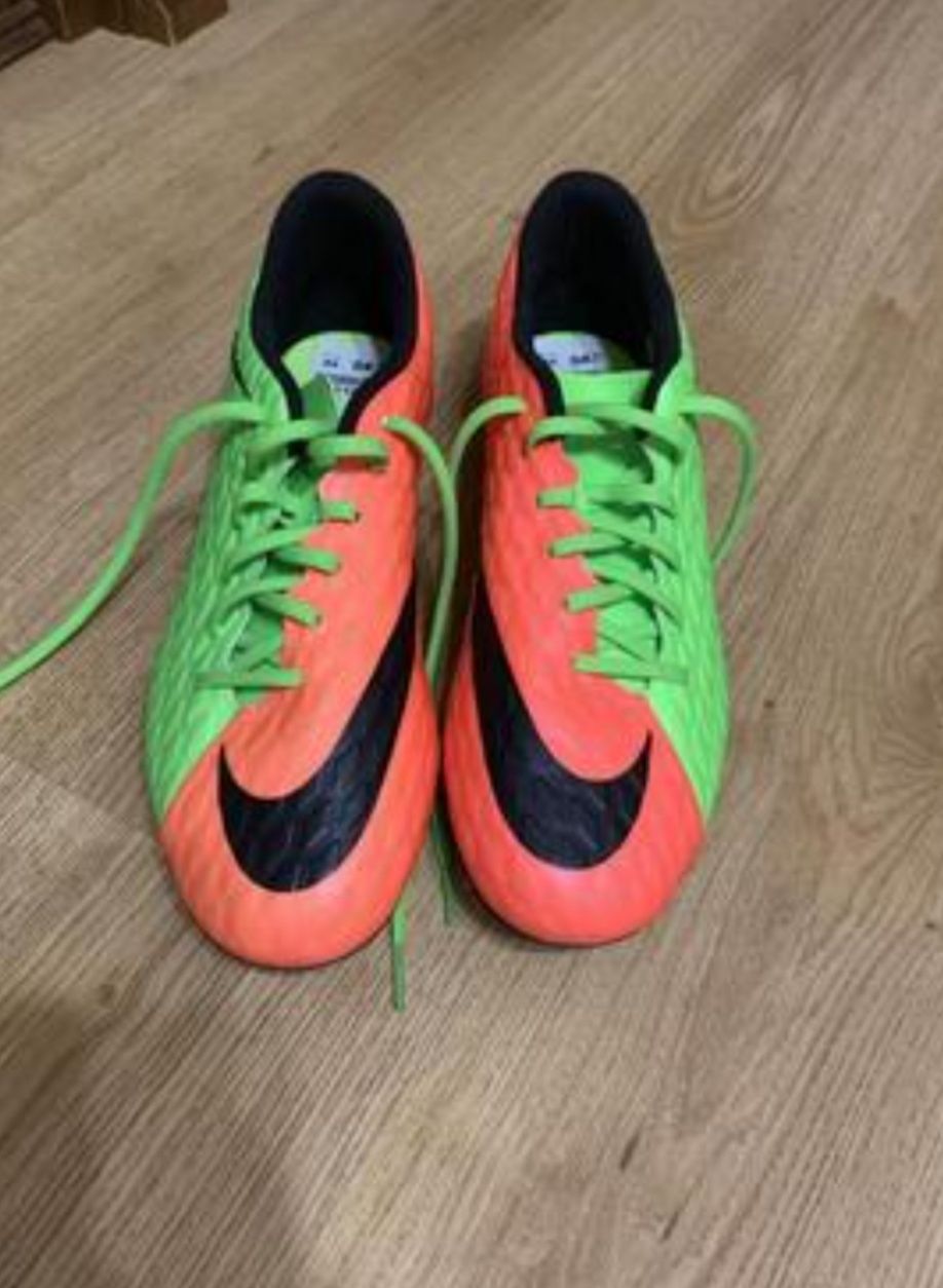 ORIGINAL Nike gypervenom butsa EUR 40.5 RAZMER dastavka