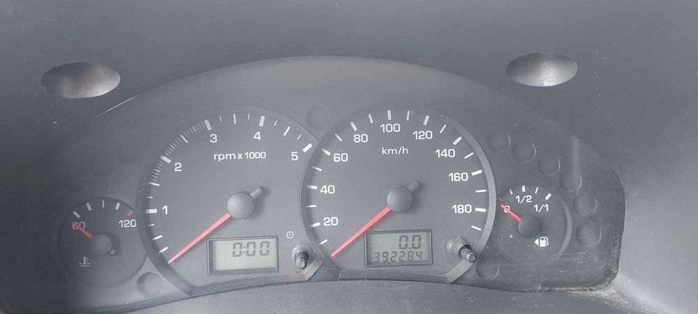 Ford Transit carosat
