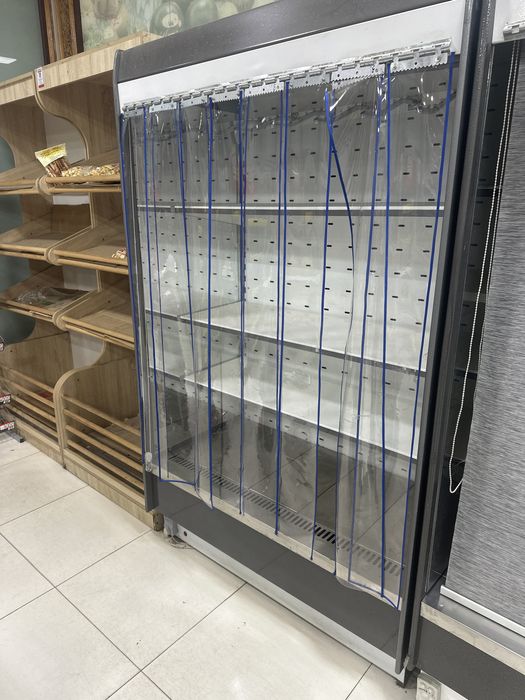 Xoladelnik b/u sotiladi